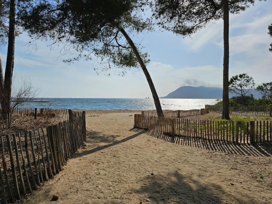 Petit Paradis Classe 3 Etoiles A 200M De La Plage! Terrasse-Wifi-Parking-Clim Saint-Mandrier-sur-Mer Exterior photo