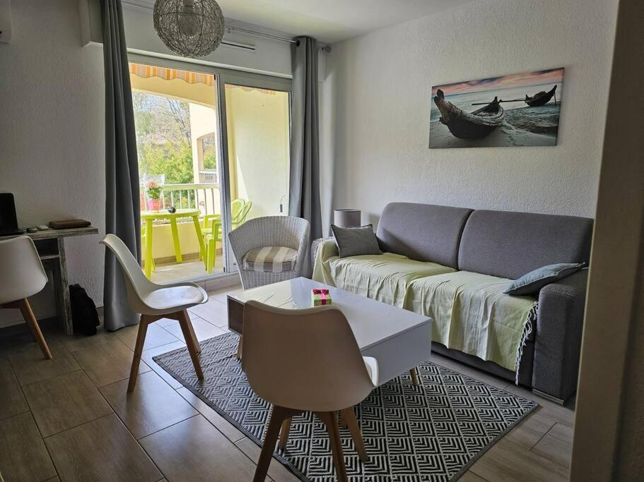 Petit Paradis Classe 3 Etoiles A 200M De La Plage! Terrasse-Wifi-Parking-Clim Saint-Mandrier-sur-Mer Exterior photo